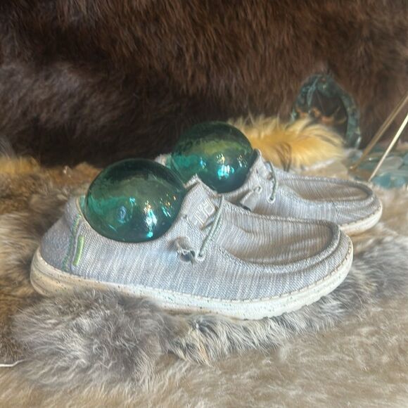 Hey Dude shoes 6 (4175) - Picture 2 of 5